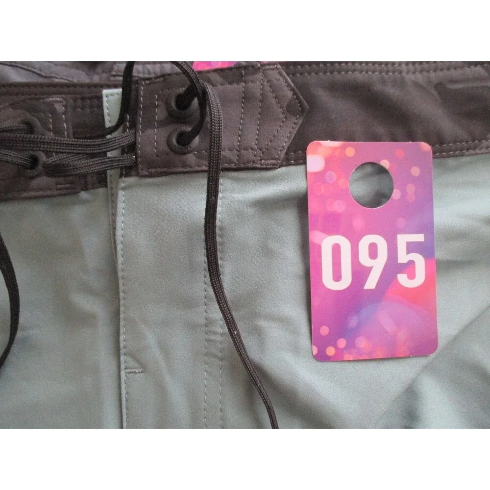 Vuori Infinity BoardShort Swim Trunks Mens 38